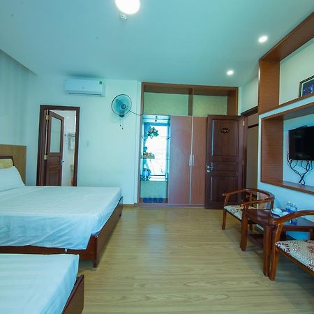 Hung Tuyen Hotel Da Nang Buitenkant foto
