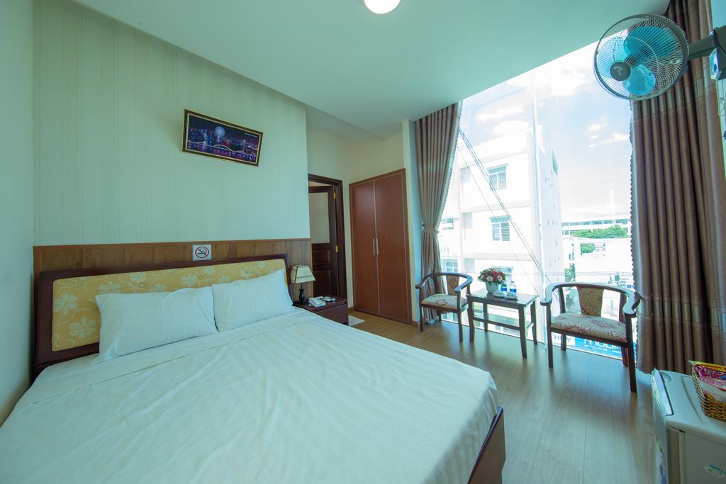 Hung Tuyen Hotel Da Nang Buitenkant foto